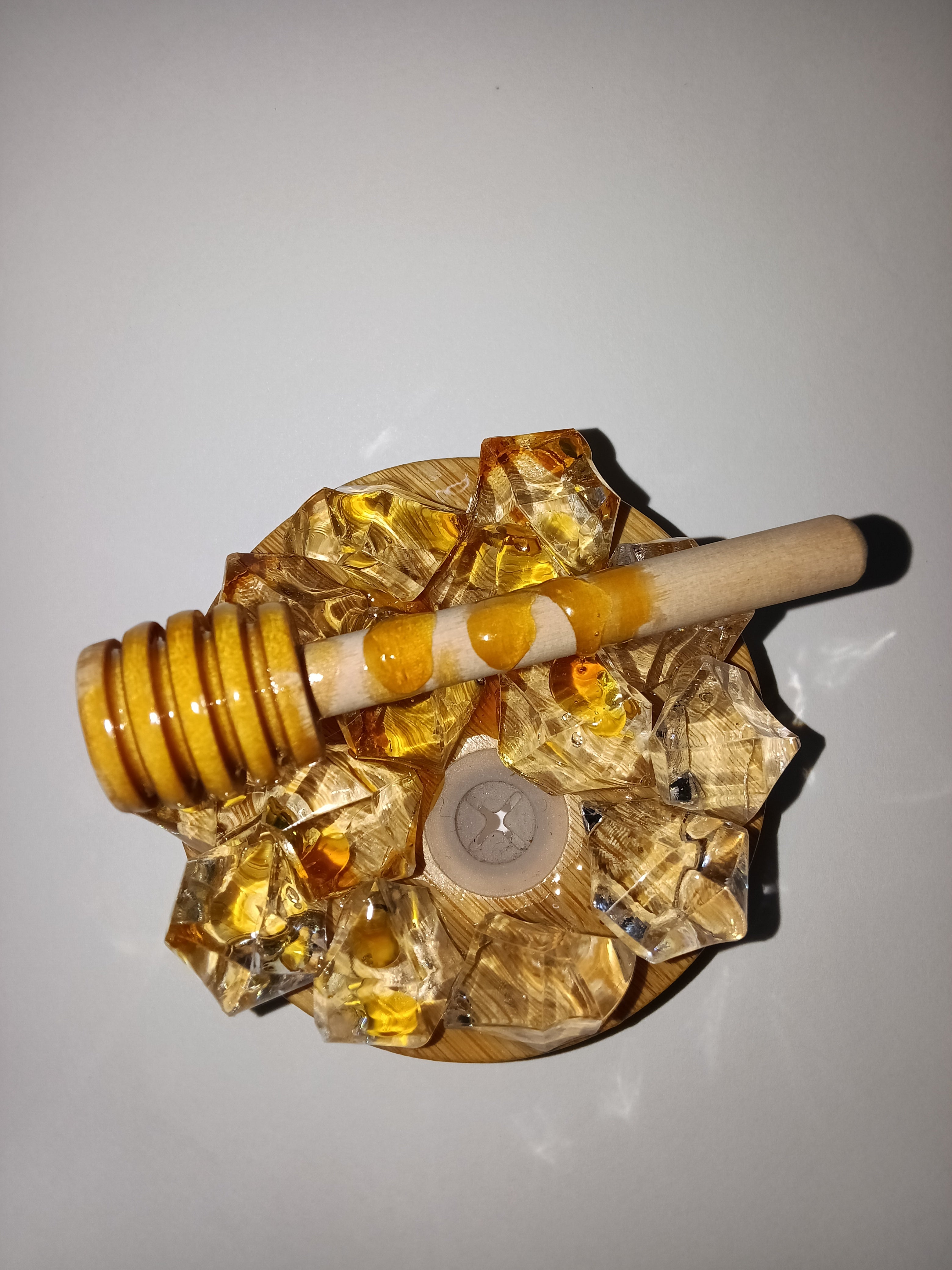 Ice and honey lid